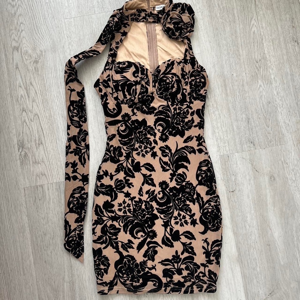 fashion nova floral mini bodycon dress